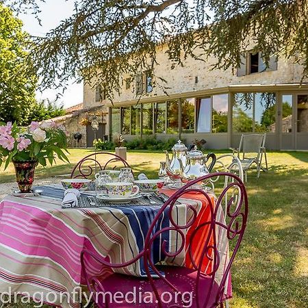 Le Grand Cedre Bed & Breakfast Lolme Exterior photo