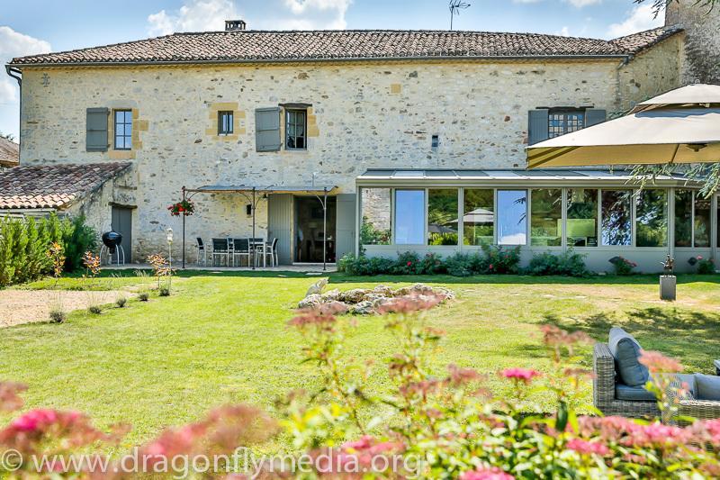 Le Grand Cedre Bed & Breakfast Lolme Exterior photo