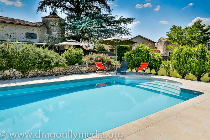 Le Grand Cedre Bed & Breakfast Lolme Exterior photo