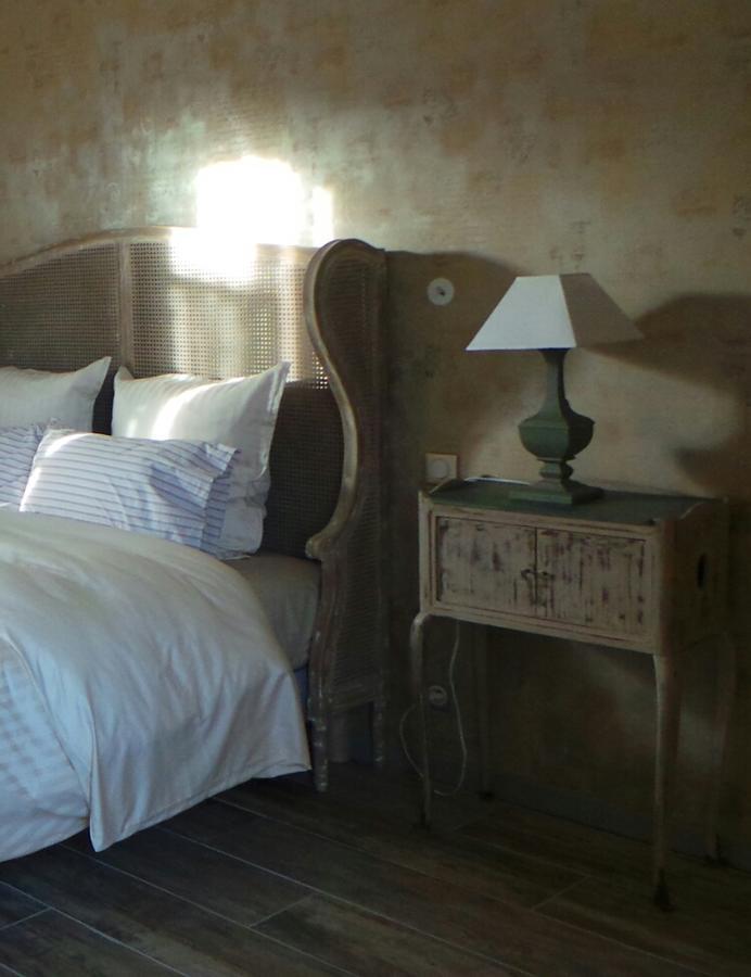 Le Grand Cedre Bed & Breakfast Lolme Exterior photo